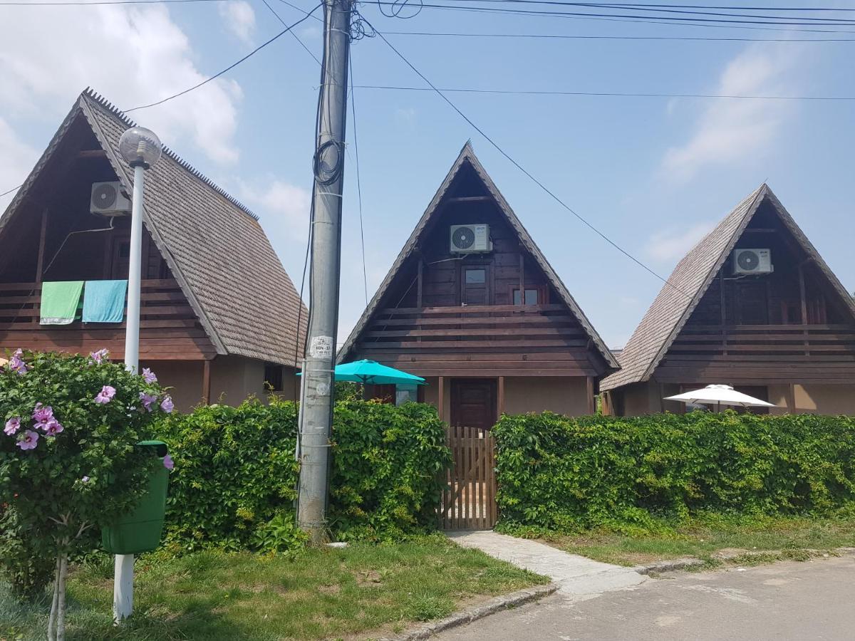 Casutele Intim Villa Costinesti Luaran gambar