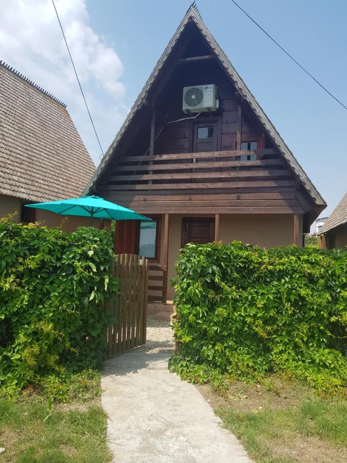 Casutele Intim Villa Costinesti Luaran gambar